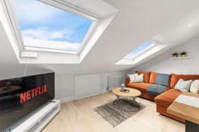 Stylish 4 Bed in Central London - Sleeps 9